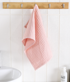 Water-absorbing  Quick-drying Pure Cotton Waffle Bath Towel (Option: Pink-35x75cm)